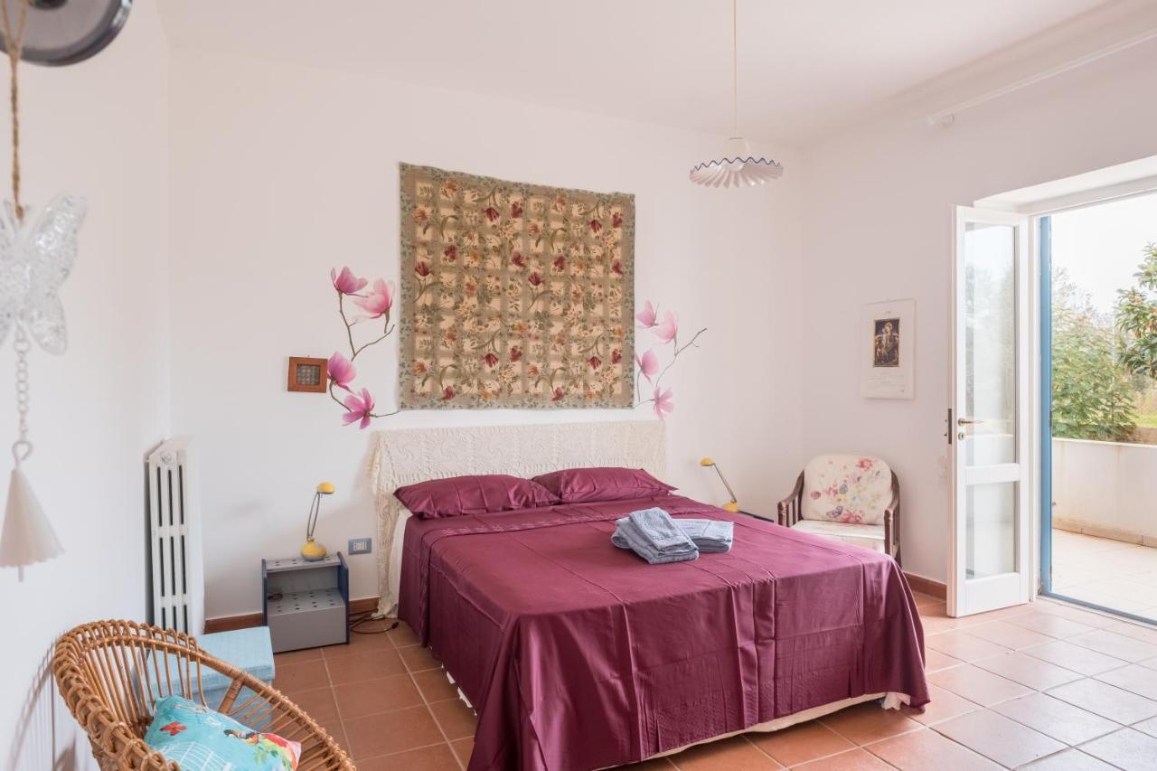 Bed and Breakfast Microborgopasca Sannicola Esterno foto